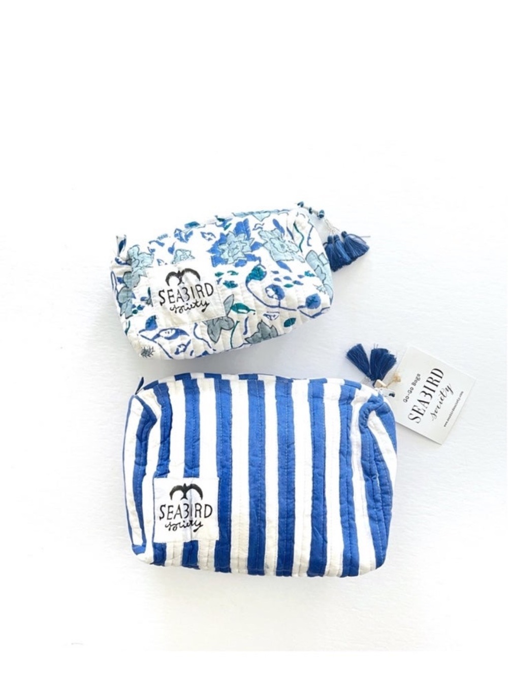 Seabird Society Go-Go Quilted Cosmetic Set of 2💙